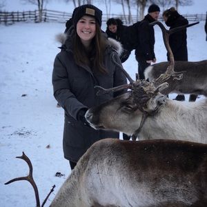 Meet your Posher, Paige